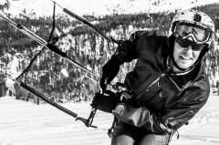 Snowkite-001.jpg